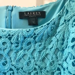 Ralph Lauren dress in blue. Beautiful condition.. a bit wrinkled.